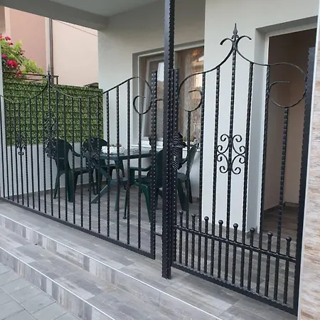 студио морски бриз * 帕莫瑞